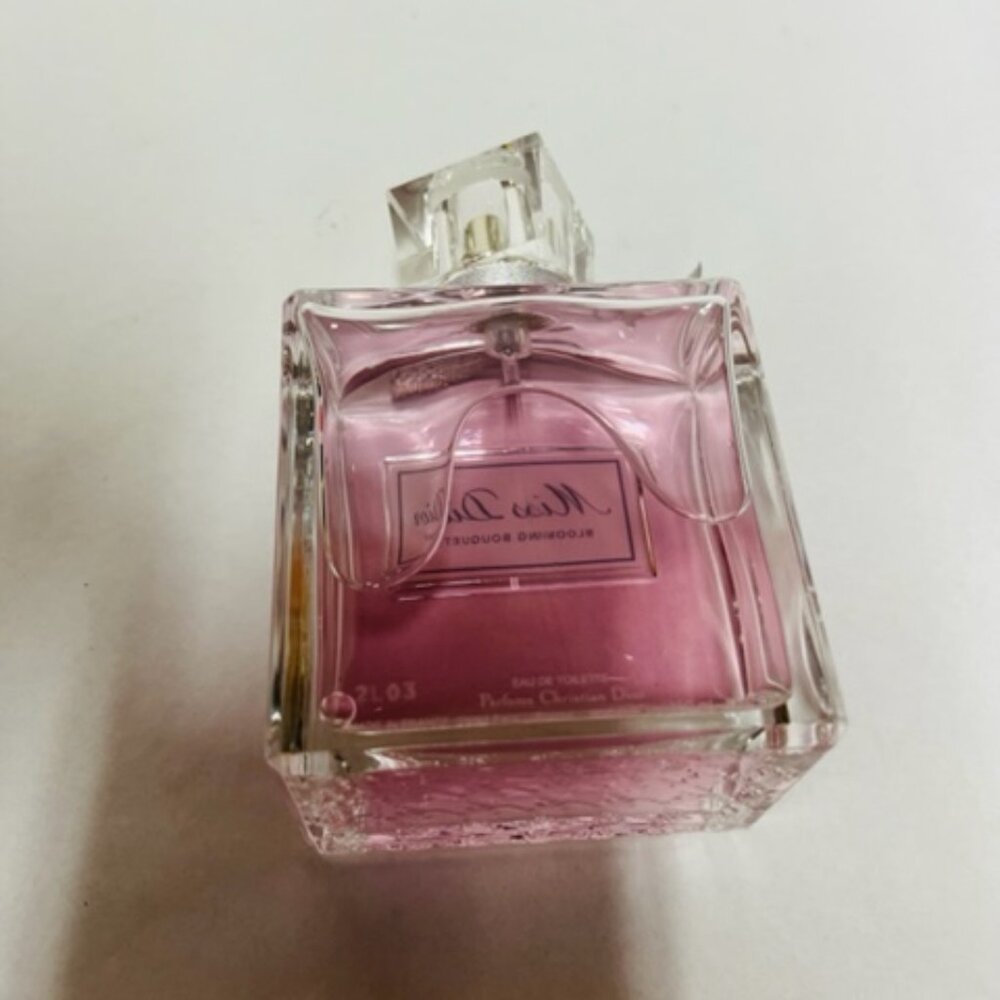 Miss Dior Blooming Bouquet Eau De Toilette, 5 fl oz- NEW/ NO BOX - Picture 3 of 3